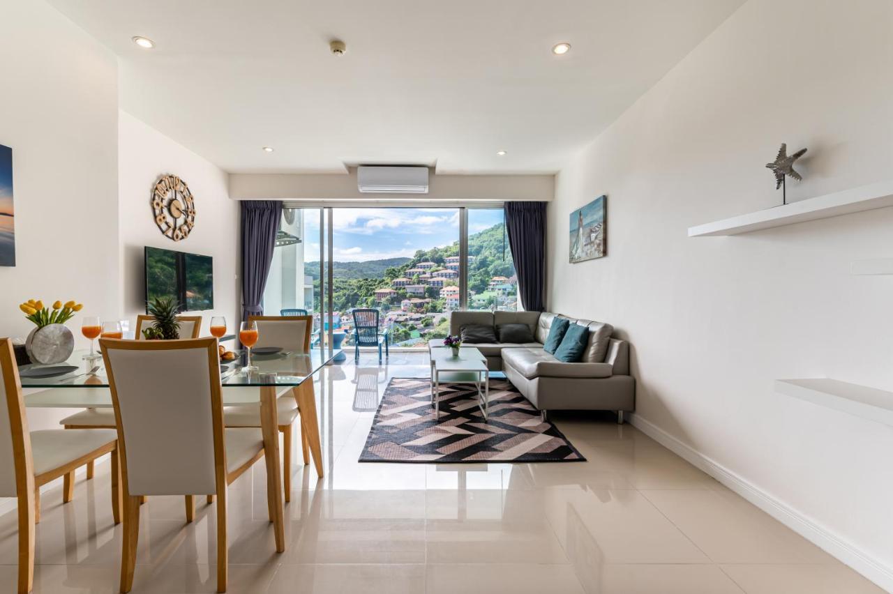 Chic Condo By Resava Karon Exterior photo