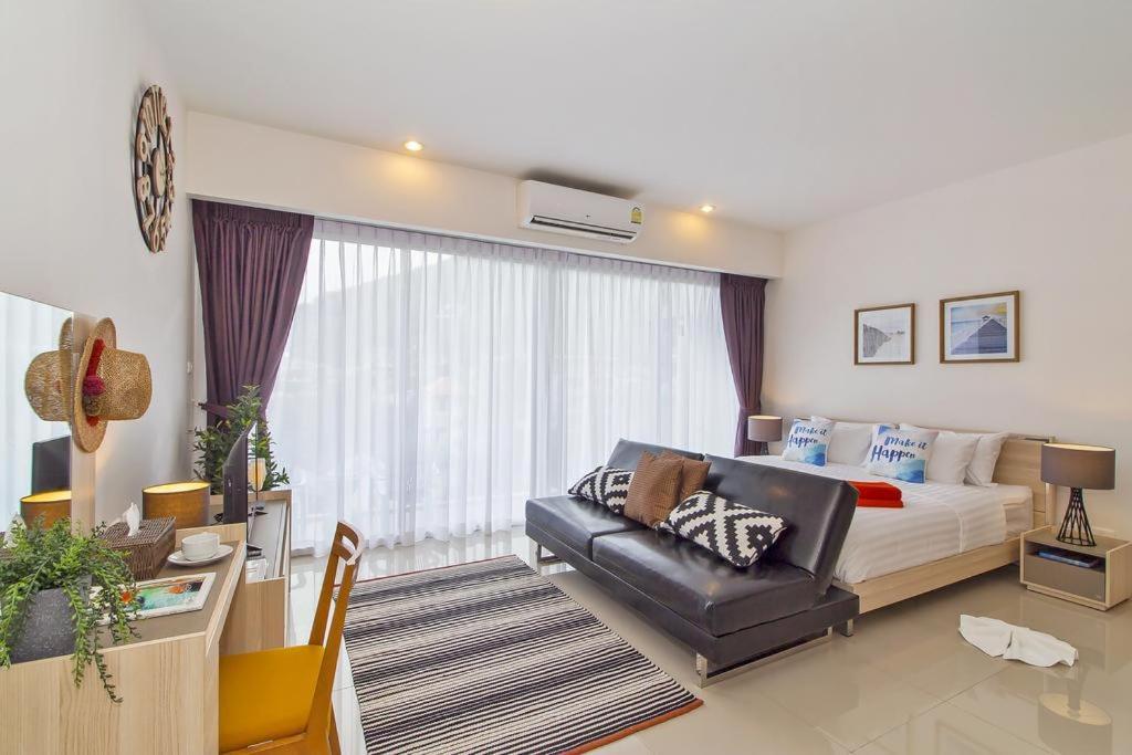 Chic Condo By Resava Karon Exterior photo
